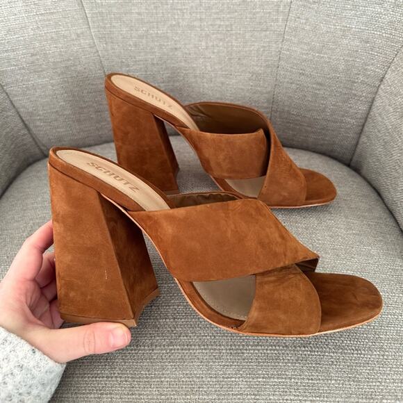 SCHUTZ Shoes - NWOT: Schutz Callie Sandal
